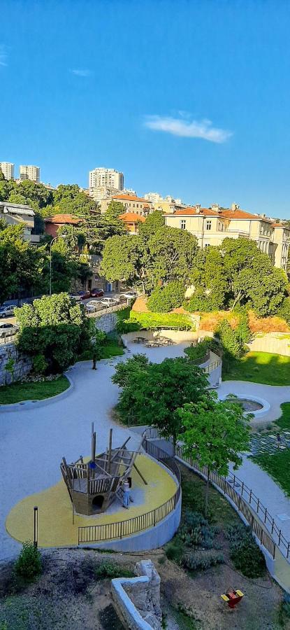 Apartment Pomerio Rijeka Luaran gambar
